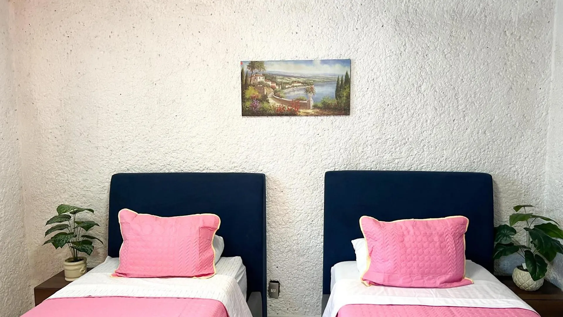 Hotel RJ Querétaro 2*,  México